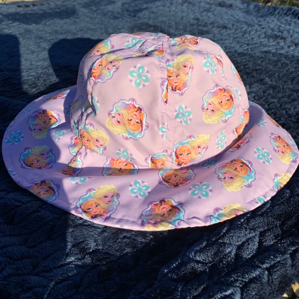Frozen Bucket Hat